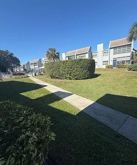 2900 SW 22nd Ave #5110 — Photo 32