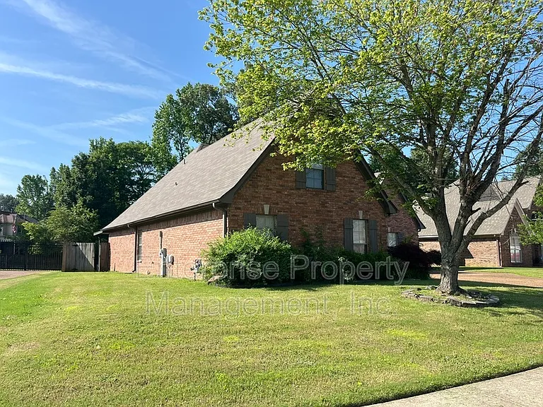 11861 Bridal Ln — Photo 3