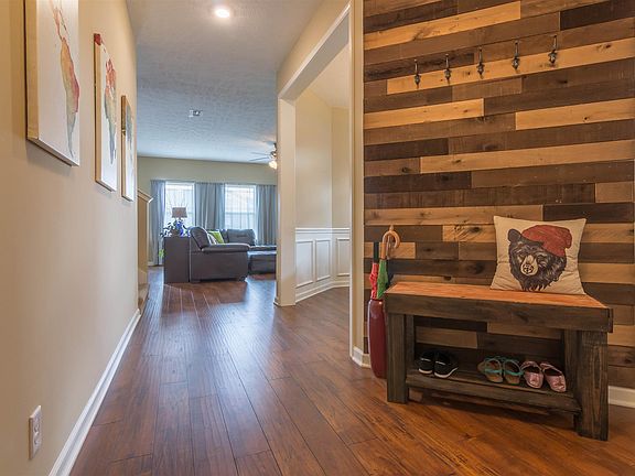 4th image of 1633 Ursuline Ln