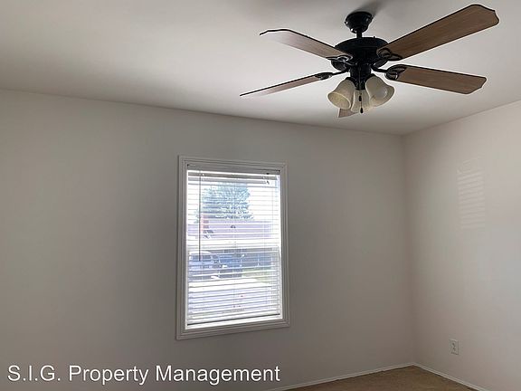 5th image of 10246 McVine Ave