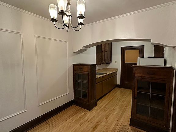 5th image of 2637 N Cramer St APT 3