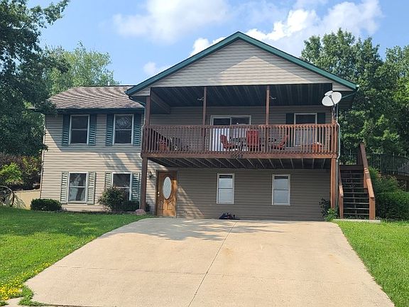 2nd image of 10562 Wildflower Dr
