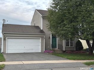 Suffield Meadow West, Suffield, CT 06078
