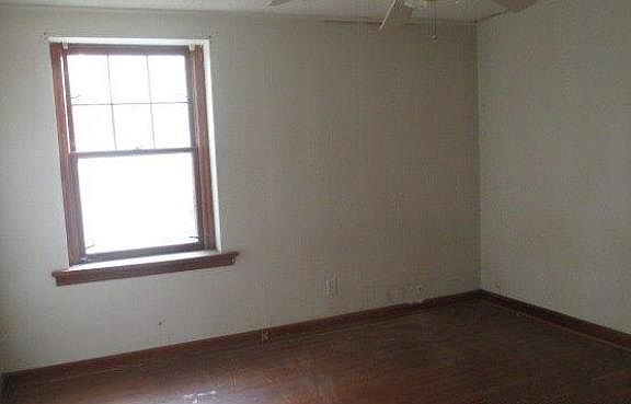 3rd image of 1808 S Champion Ave