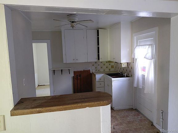 3rd image of 1219 Rice Avenue