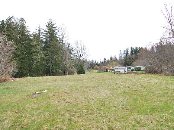 4th image of 331 W Meyenburg Dr
