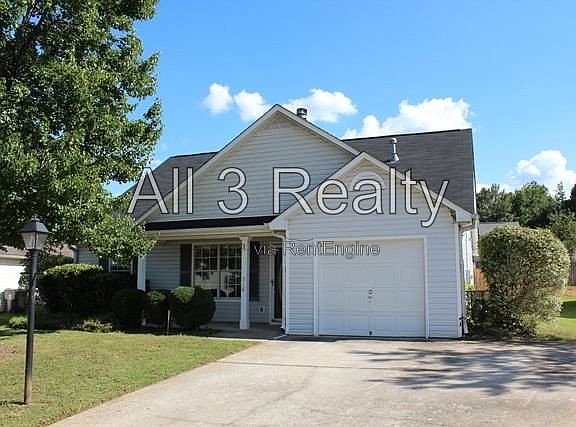 2nd image of 918 Moonlit Cres