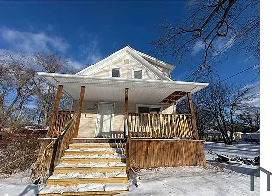 2037 Blades Ave — Photo 41