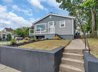 546 Robinson St, Woonsocket, RI 02895