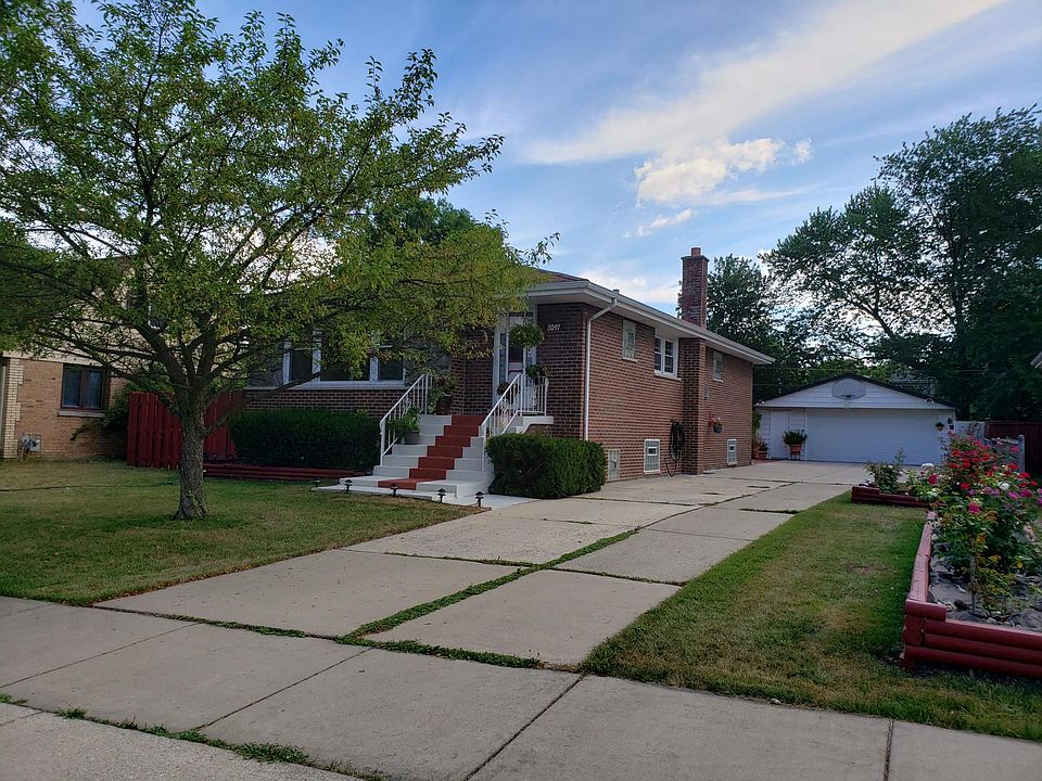 1st image of 8047 Leclaire Ave
