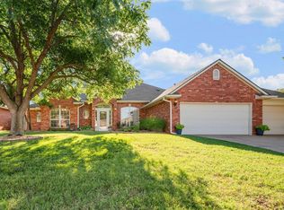 1901 Natchez Rd, Edmond, OK 73012