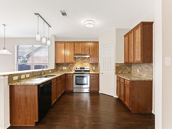 2nd image of 12512 Patnoe Dr