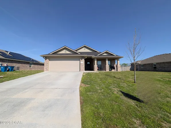 342 Swaden Ln, Webb City, MO 64870