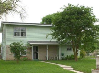 4102 Bikini Dr, San Antonio, TX 78218