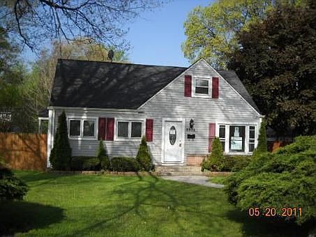 1st image of 2936 Behrns Dr