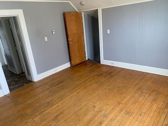 2nd image of 224 Copeland Ave #224