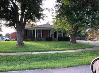 204 Keebler Dr, Louisville, KY 40229