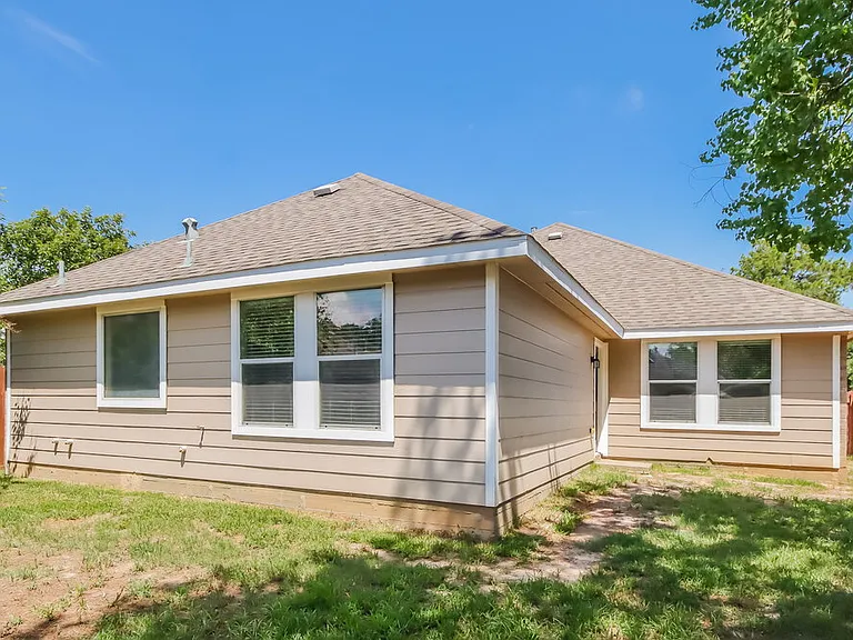 808 Dragonfly Dr — Photo 16