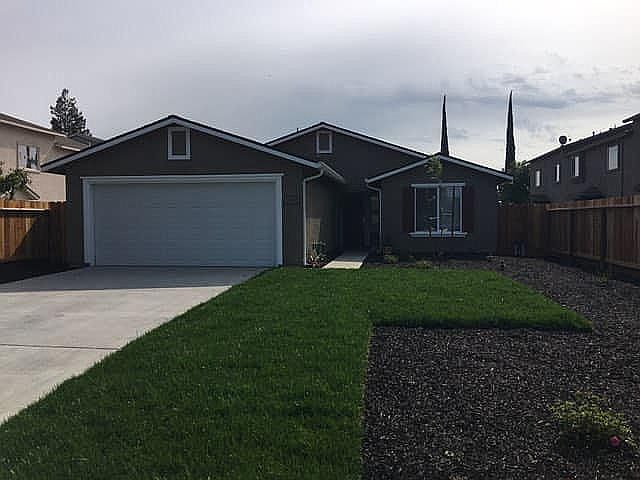 2nd image of 1302 N Denair Ave