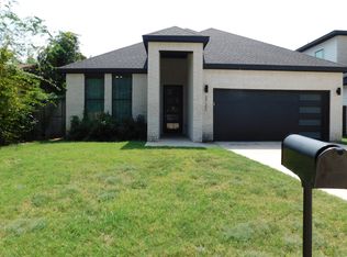 3722 Bickers St, Dallas, TX 75212