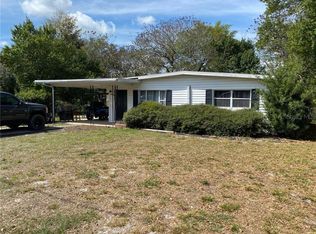 1425 Palm Dr, Mount Dora, FL 32757