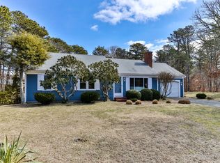 18 Shamrock Cir, Harwich, MA 02645