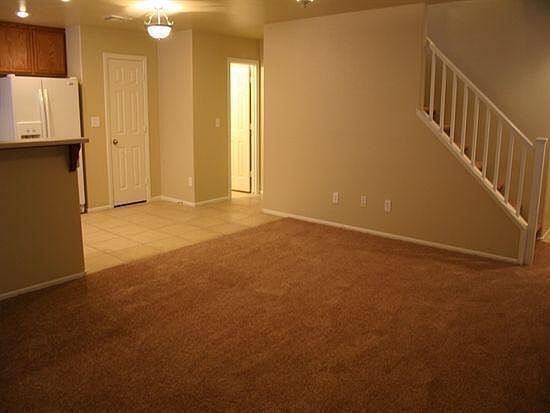4th image of 7920 Storyland St #3/2
