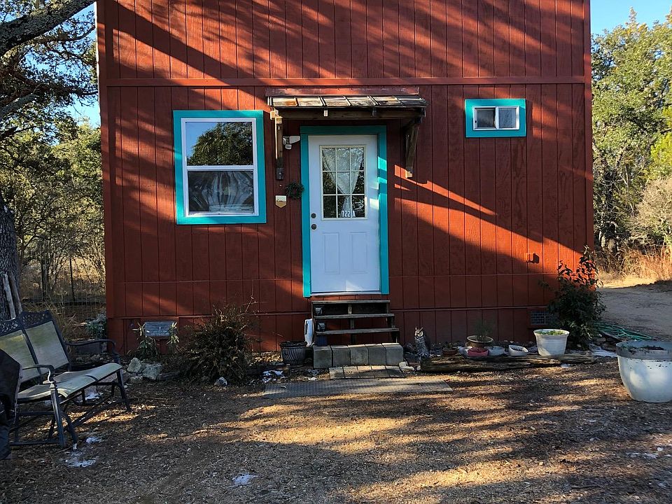 1st image of 722 County Road 420 #2