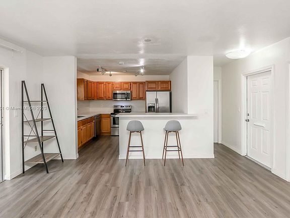 2nd image of 16924 SW 113th Ct #5642D