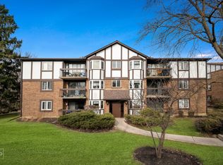 6820 Joliet Rd APT 11, Indian Head Park, IL 60525