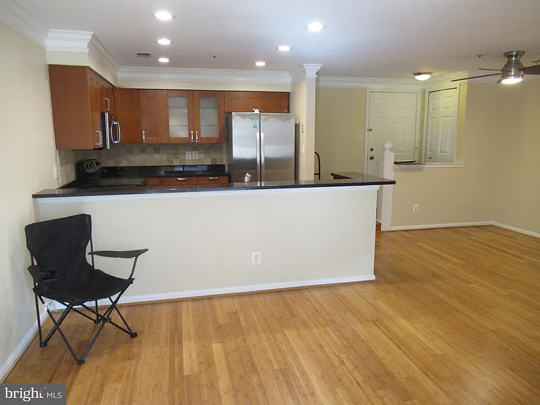 244 S Reynolds St #111 — Photo 9