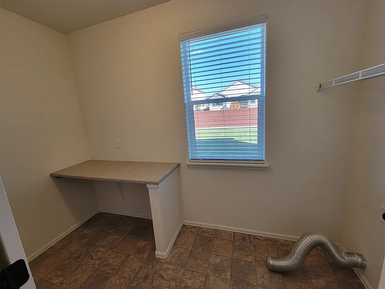 1823 Abundance Dr — Photo 18