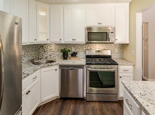 2015 Juneau Ln N, Plymouth, MN 55447