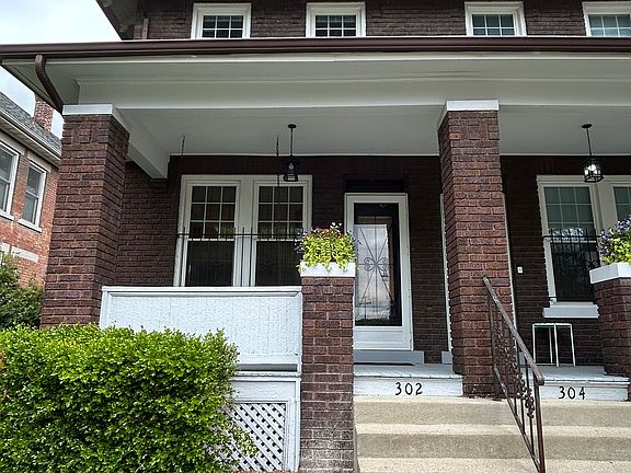 3rd image of 302 Thurman Ave