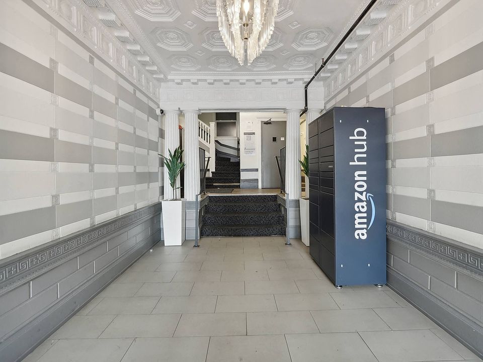 Apartment with an Amazon Hub Locker