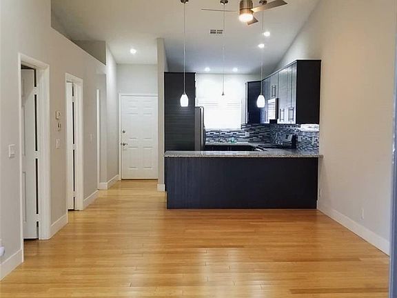 4th image of 2840 Bluebonnet Dr #6