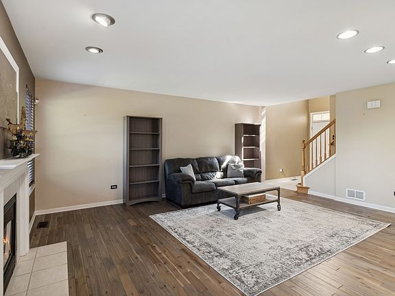 5th image of 6936 Brightwater Dr