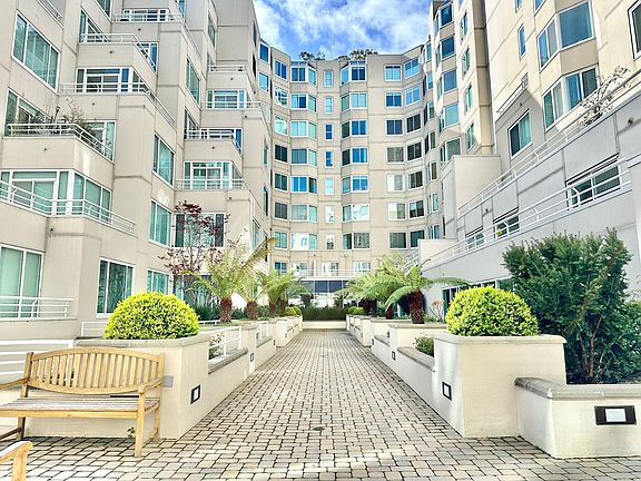2nd image of 240 Lombard St APT 236