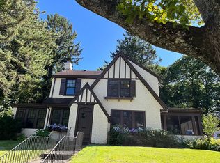 55 Pilgrim Rd, Marblehead, MA 01945