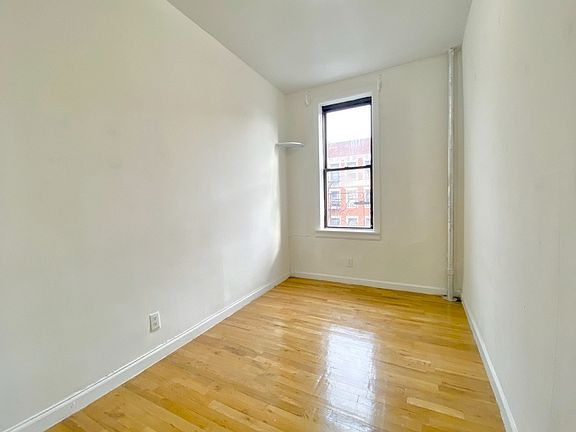 4th image of 469 W 163rd St Unit 4E