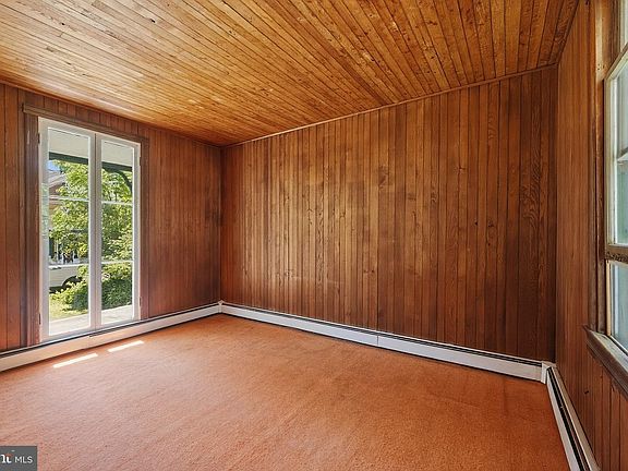 4th image of 106G Mountain Rd