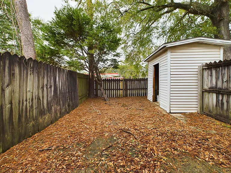 3150 Belle Meade Dr #B — Photo 19