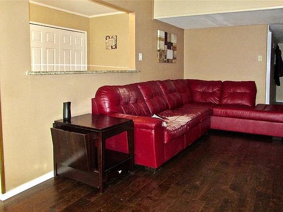 3rd image of 1226 Winterwood Dr