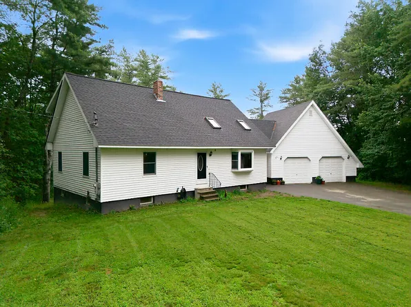 48 Foss Hill Road, Benton, ME 04901