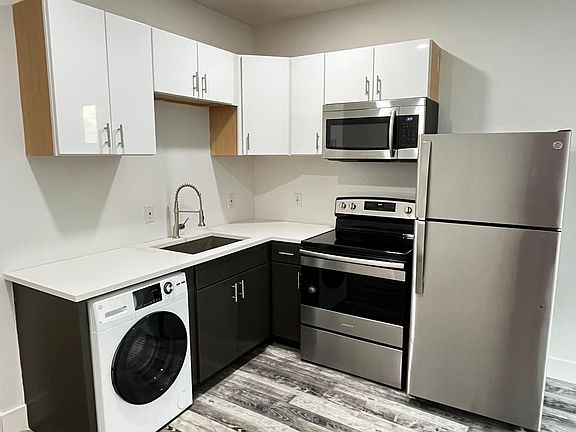 3rd image of 3425 Germantown Ave #C