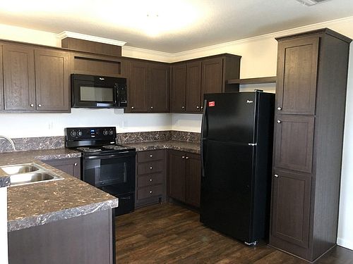2nd image of 227 Suncrest Ln