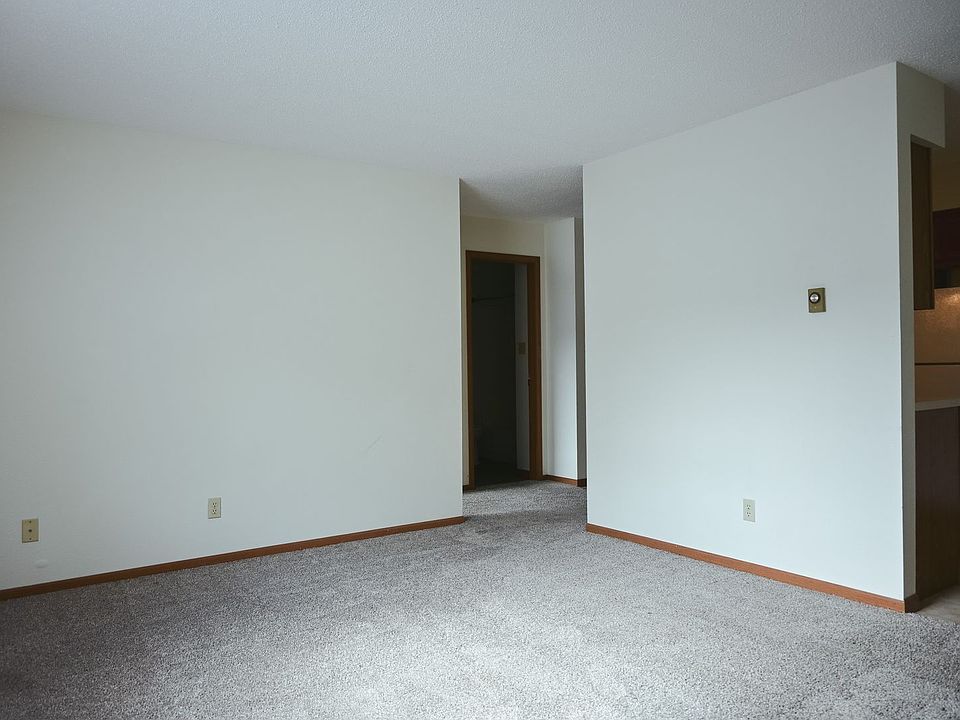 1st image of 2134 8th Ave NW #110