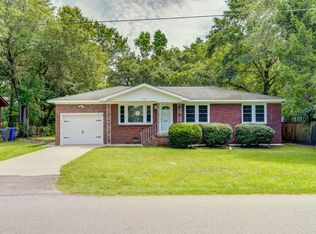 4712 Lang Ridge Dr, North Charleston, SC 29405