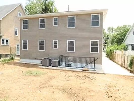 4th image of 190-47 111th Ave #2FAM