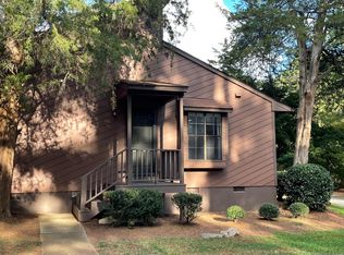 4123 The Oaks Dr, Raleigh, NC 27606